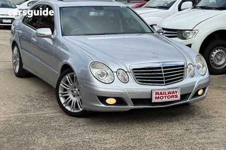 Silver 2009 Mercedes-Benz E280 Sedan Avantgarde