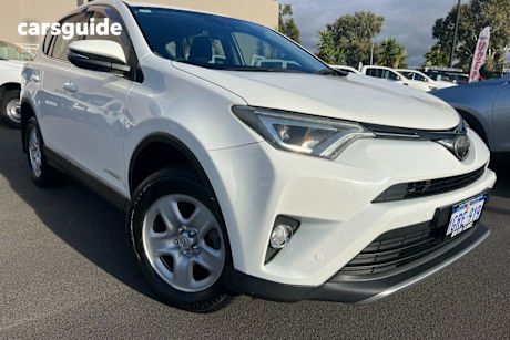White 2018 Toyota RAV4 Wagon Gx (4X4)