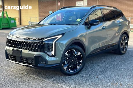 Green 2025 Kia Sportage SUV SX+ F