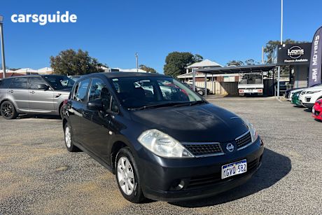 Black 2006 Nissan Tiida Sedan ST F