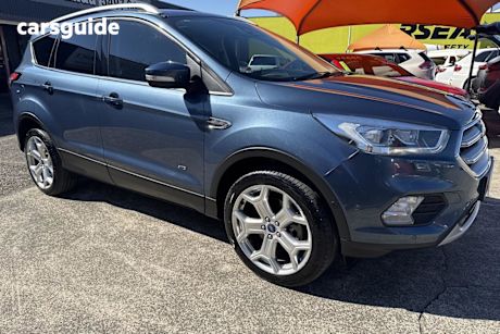 Blue 2019 Ford Escape Wagon Titanium (Awd)