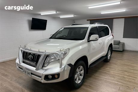 White 2016 Toyota Landcruiser Prado SUV GXL 4X4