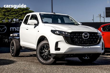 White 2025 Mazda BT-50 Freestyle Cab Chassis Xt (4X4)