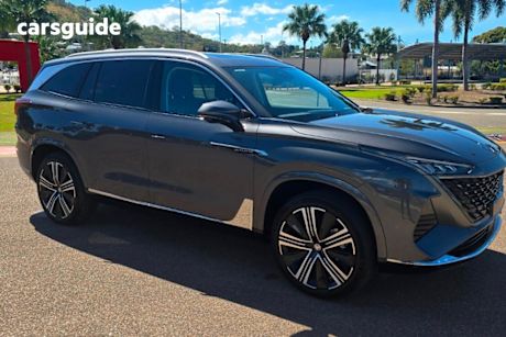 Grey 2025 MG Qs Wagon Essence Awd