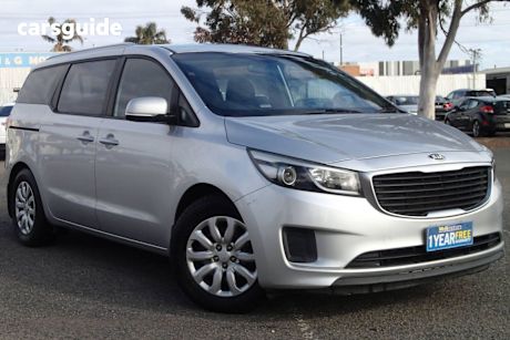 Silver 2015 Kia Carnival Wagon S