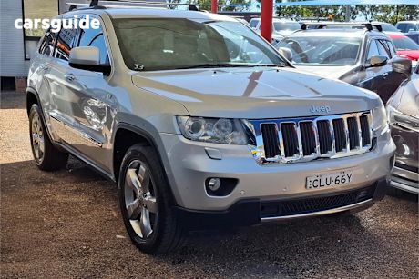 Silver 2012 Jeep Grand Cherokee SUV LIMITED 4X4