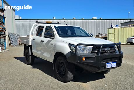 White 2020 Toyota Hilux Ute Tray WORKMATE 4X4