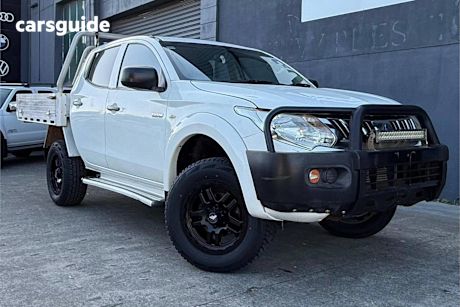 White 2016 Mitsubishi Triton Dual Cab Utility Glx (4X4)