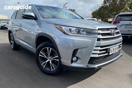 Silver 2017 Toyota Kluger SUV GX F