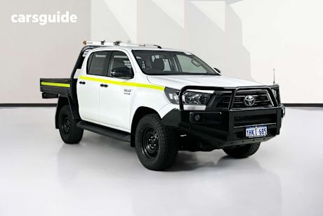 White 2021 Toyota Hilux Double Cab Chassis Sr (4X4)