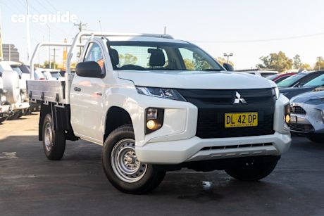 White 2021 Mitsubishi Triton Ute Tray GLX R