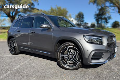 Grey 2024 Mercedes-Benz GLB-Class SUV GLB250 4WD