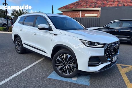 White 2024 Chery Tiggo 8 PRO MAX SUV ULTIMATE AWD 4X4