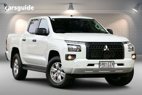 White 2024 Mitsubishi Triton Double Cab Pick Up Glx+ (4X4)