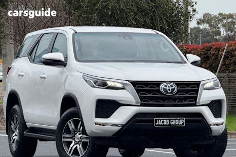 White 2023 Toyota Fortuner Wagon Gx