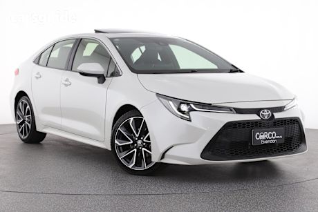White 2020 Toyota Corolla Sedan ZR F