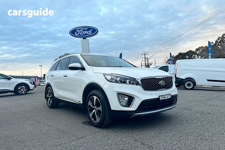 White 2015 Kia Sorento SUV SLI 4X4