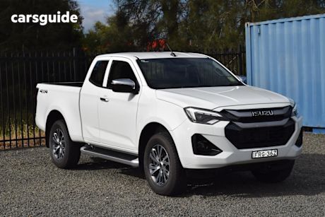 White 2023 Isuzu D-MAX Space Cab Utility Ls-U (4X4)