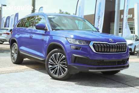 Blue 2022 Skoda Kodiaq SUV STYLE 4X4