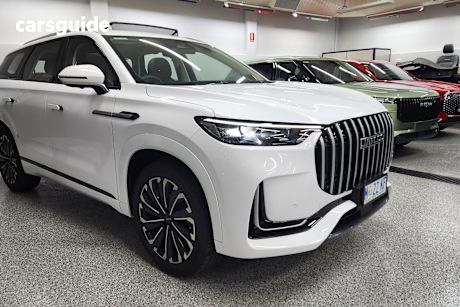 White 2025 Jaecoo J8 SUV TRACK F