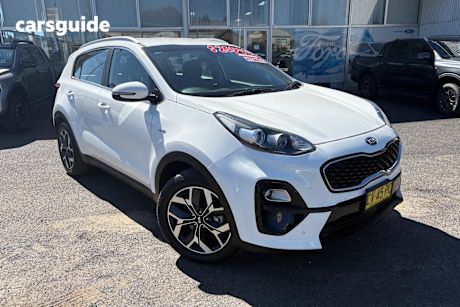 White 2019 Kia Sportage SUV SX+ 4X4