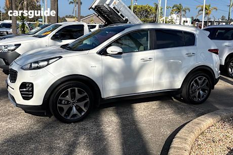 White 2016 Kia Sportage SUV PLATINUM 4X4