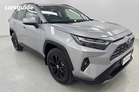 Silver 2024 Toyota RAV4 SUV CRUISER F