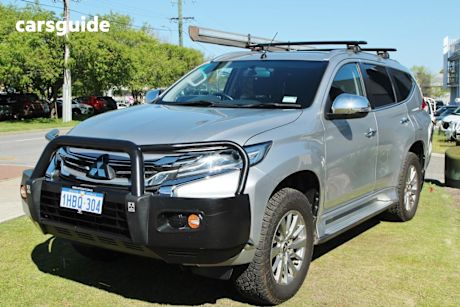 Silver 2018 Mitsubishi Pajero Sport Wagon Glx (4X4) 5 Seat