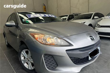 Silver 2013 Mazda Mazda3 Hatch NEO F