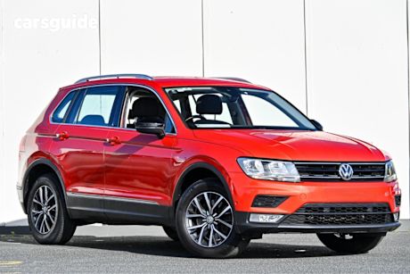 Orange 2016 Volkswagen Tiguan SUV 132TSI COMFORTLINE 4WD