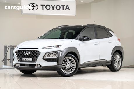 White 2018 Hyundai Kona SUV ELITE 4X4