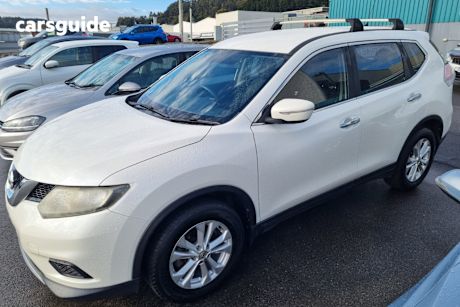 White 2015 Nissan X-Trail Wagon St (4X4)