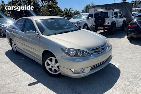Silver 2005 Toyota Camry Sedan