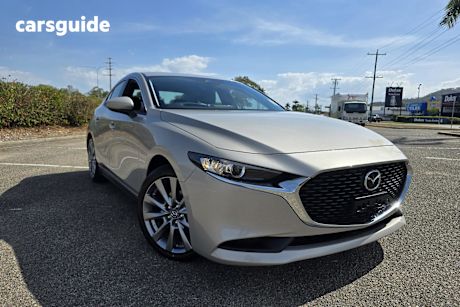 Beige 2025 Mazda Mazda3 Sedan G20 EVOLVE F