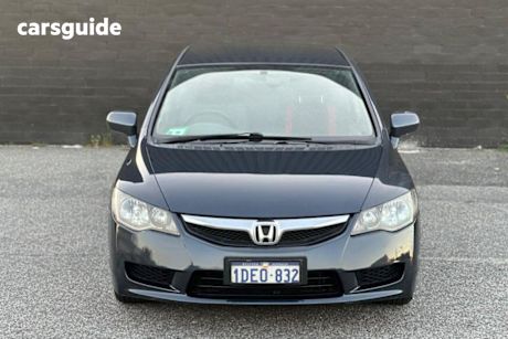 Grey 2009 Honda Civic Sedan VTI-L F