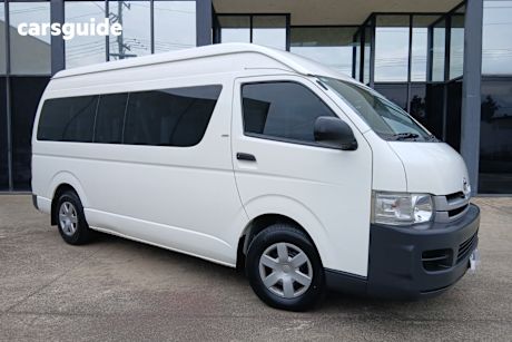 White 2008 Toyota HiAce Bus Commuter