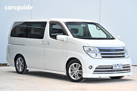 White 2009 Nissan Elgrand OtherCar