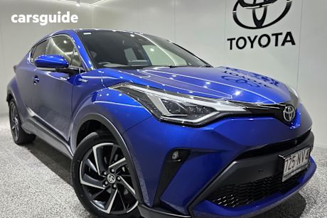 Blue 2022 Toyota C-HR SUV KOBA F
