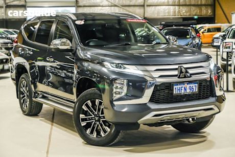 Grey 2021 Mitsubishi Pajero Sport SUV EXCEED 4X4