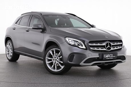 Grey 2019 Mercedes-Benz GLA-Class SUV GLA180 F