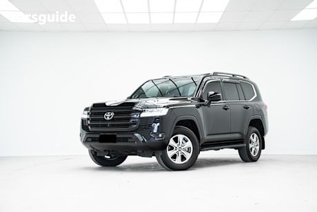 Black 2023 Toyota Landcruiser SUV SAHARA 4X4