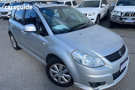 Silver 2008 Suzuki SX4 Hatch