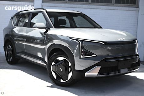 Green 2024 Kia EV5 SUV AIR STANDARD RANGE F