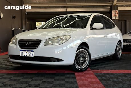 White 2006 Hyundai Elantra Sedan SX F