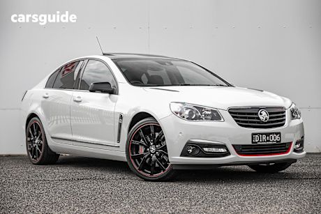 White 2017 Holden Calais Sedan V Director Edt