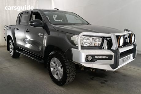 Grey 2018 Toyota Hilux Double Cab Pick Up Sr (4X4)