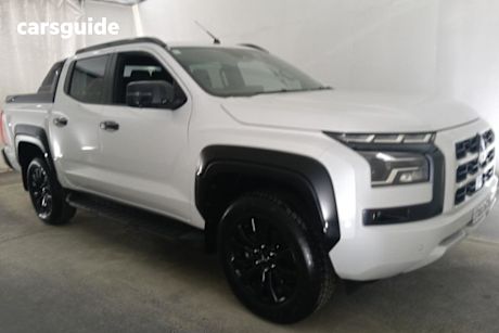 White 2025 Mitsubishi Triton Double Cab Pick Up Gsr (4X4)