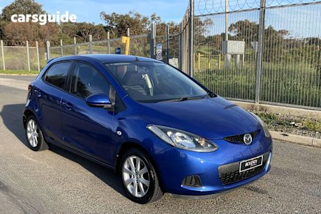 Blue 2009 Mazda 2 Hatchback Maxx