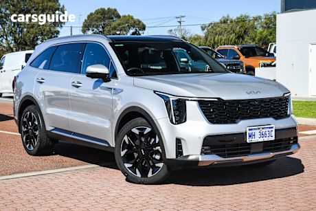 Silver 2024 Kia Sorento SUV GT-LINE F