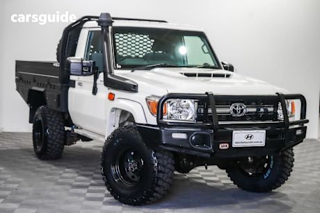 White 2020 Toyota Landcruiser Cab Chassis Gxl (4X4)
